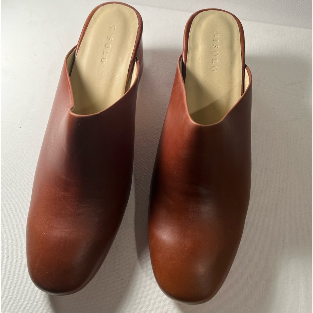 Nisolo dark tan heeled mule size 40. New without tags